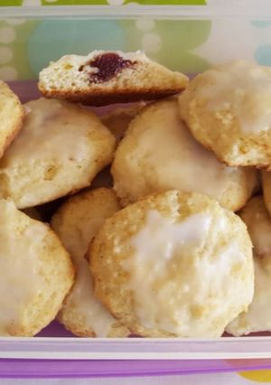 Una foto de Galletitas de ricota y membrillo