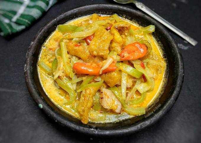 Sambal Goreng Labu, perpaduan sempurna antara rasa pedas dan manis dalam hidangan tradisional Indonesia