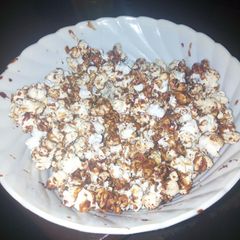 A picture of Caramel popcorns.