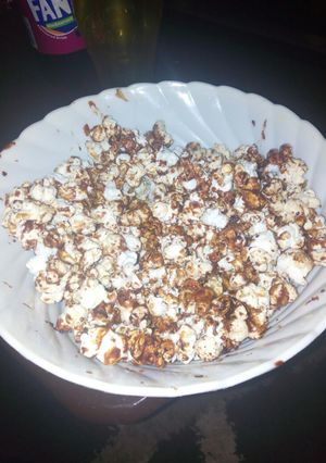 A picture of Caramel popcorns.