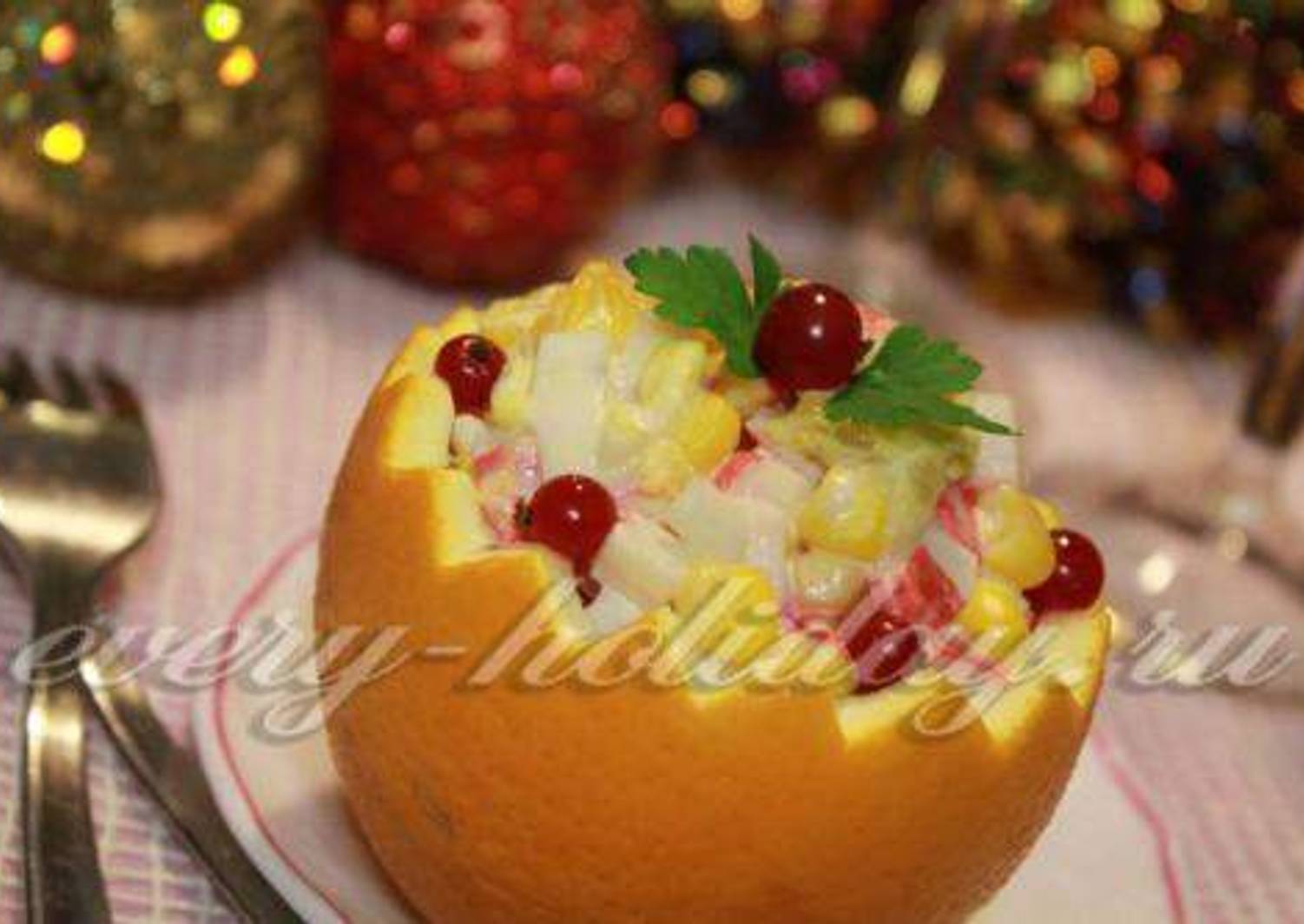 Салат с крабовыми палочками и апельсином пошаговый