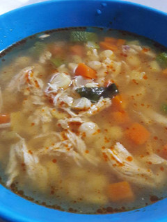 Una foto de Nuestra comida de hoy, Caldo Tlalpeño 😉