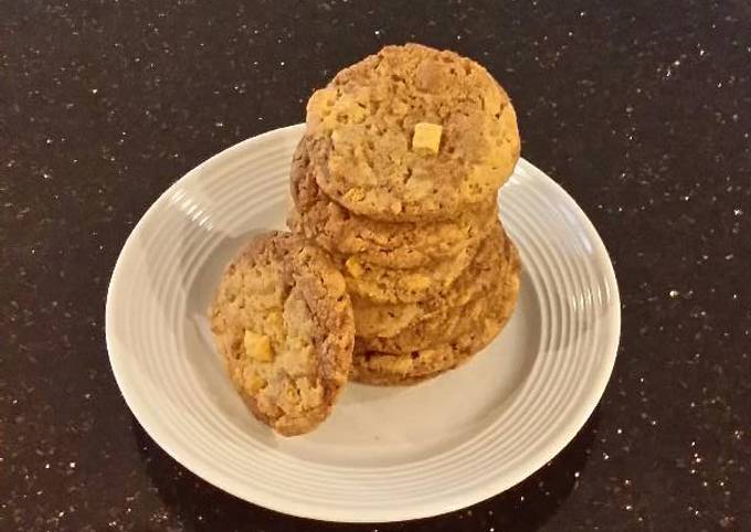 Recipe of Super Quick Homemade Captain Crunch Milk Chocolate Ribbon Cookies