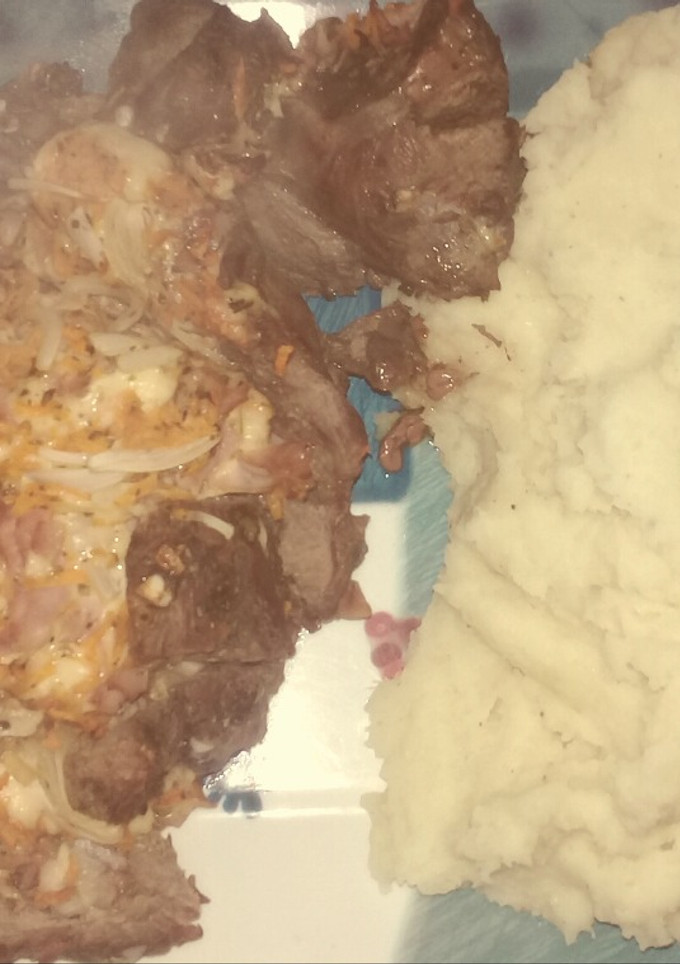 Una foto de Tortuguita rellena al horno con puré de papas cremoso!