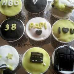 Vanilla cupcake (cupcake fondant) রেসিপির প্রধান ছবি