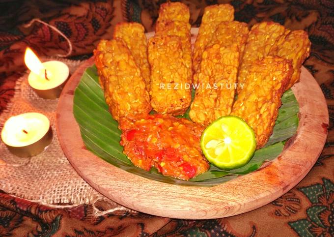 Resep Tempe Goreng Sambal Bawang Putih Tempe Penyet Oleh Rezi Dwi Astuty Cookpad