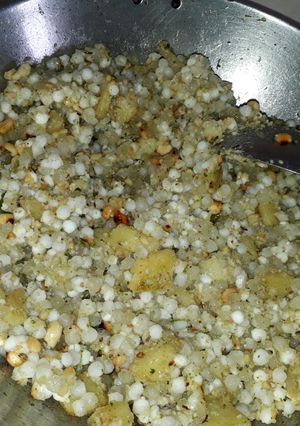 A picture of Green sago khichdi.
