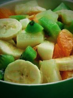 Gyümölcs vitaminsaláta 🍌🍍🍋🍊🍇🍎🍐🍓🫐🥝🍑🍏🍉 recept fotója