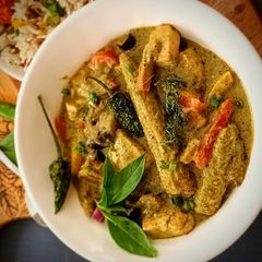 A picture of Vegetarian Thai Green Curry.