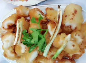 Hình của món Mực nang lăn bột chiên giòn.