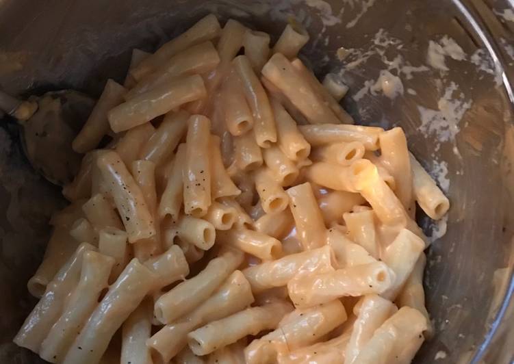 Steps to Prepare Homemade Easy Mac and Cheese