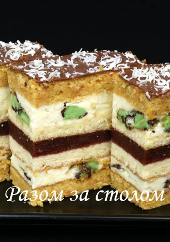 «Осінні барви» - найніжніший пляцок з дарами осені