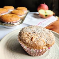 A picture of Apple muffins (eggless).