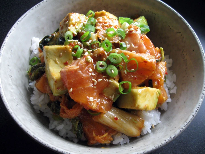Easy Steps to Make Salmon, Kimchi & Avocado Rice Bowl the Awesome  Perfect