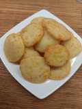 Cheddaros- Parmezános Ropogós Keksz