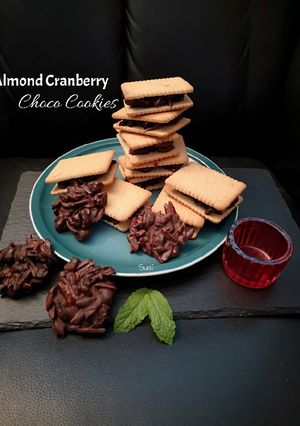 Foto resep Almond Cranberry Choco Cookies