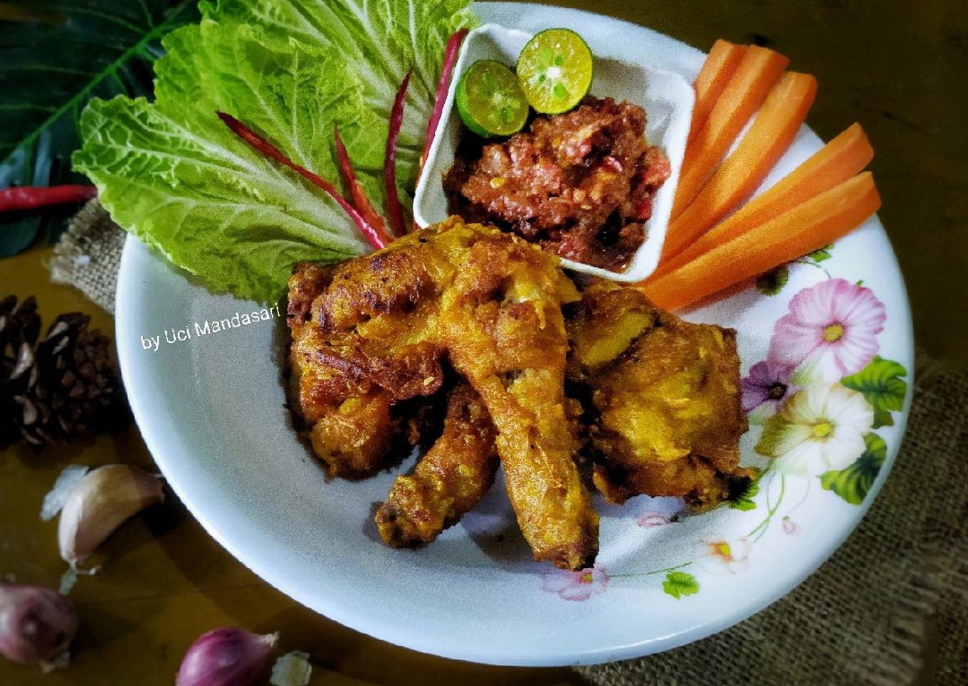 Ayam Goreng Kunyit Renyah