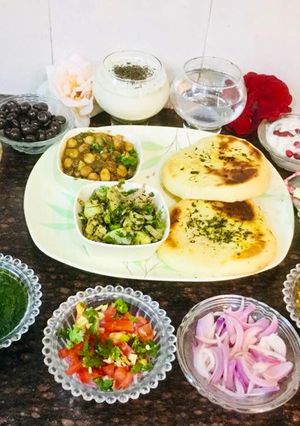 A picture of Tawa Kulcha.