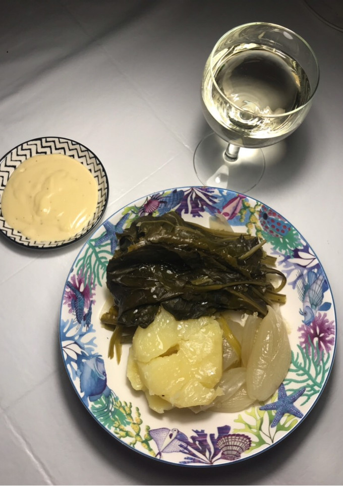 Una foto de Verduras al vapor con "all i oli" (ajo y aceite)