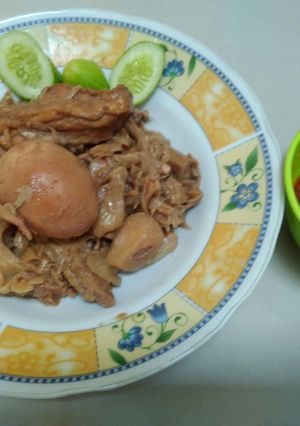 Foto resep Gudeg tanpa daun jati dan sambal terasi goreng