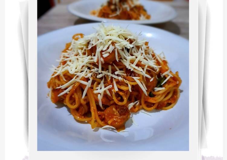 makanan Spaghetti Bolognese (anak kos masuk) Jadi, Menggugah Selera