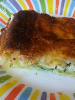Una foto de Hojaldre con calabacín y queso de cabra