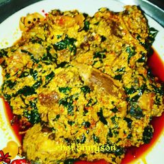 A picture of Egusi soup.