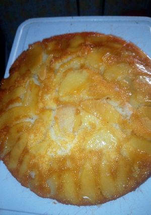 Una foto de Torta invertida de manzana
