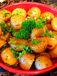 A picture of Mike's Garlic Herbes de Provence Potatoes.