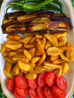 عکسی از دستور سیب زمینی و 🍆سرخ کرده