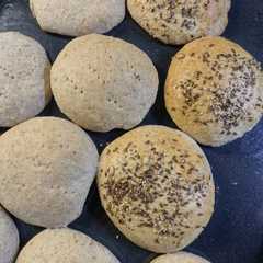 Una foto de Pan integral para hamburguesas