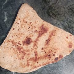 A picture of Ajwain parantha.