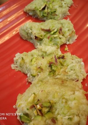 A picture of Lauki Burfi.