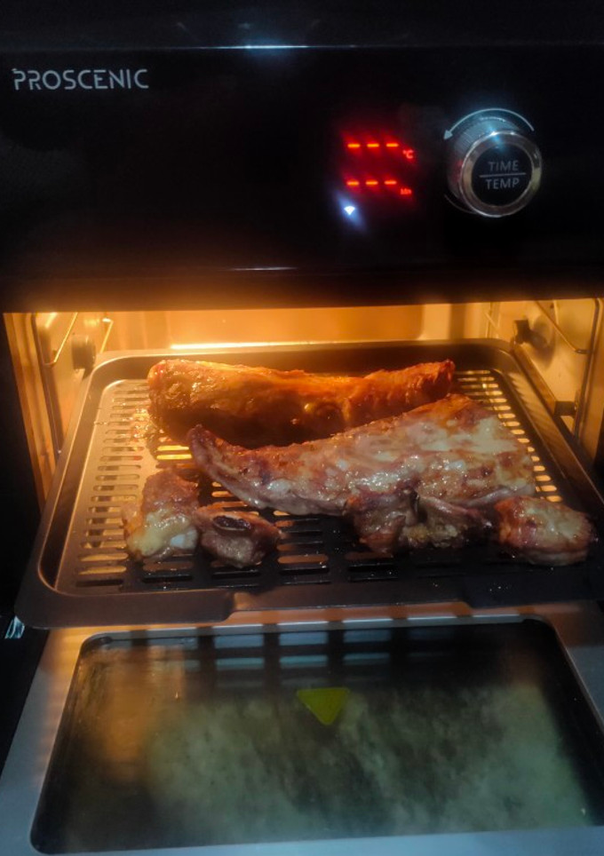 Una foto de Asado de Costillas carnosas