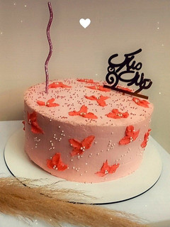 عکسی از دستور کیک شیفون و کیک خامه ای🎂