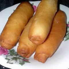 A picture of Fish roll.