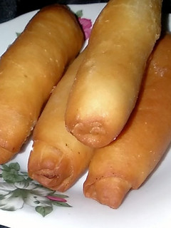 A picture of Fish roll.