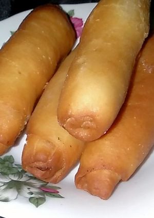 A picture of Fish roll.