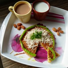A picture of Besan cheezy chilla.