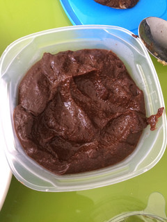 Una foto de Falsa crema de "chocolate"