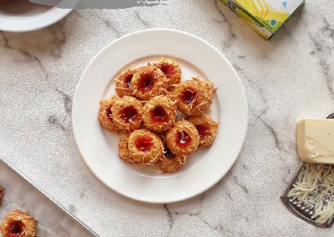 Strawberry thumprint cookies