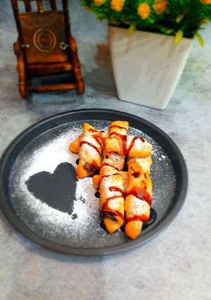 A picture of Chocolate croissants rolls.