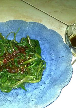 Foto resep Kangkung bumbu rujak