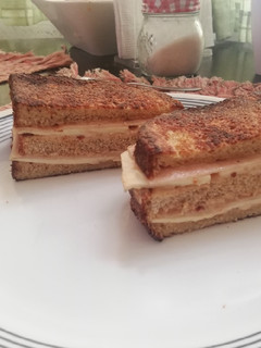 Una foto de Desayuno fácil #2 Sándwich Montecristo