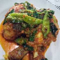 A picture of Ayam Pedas Dower.