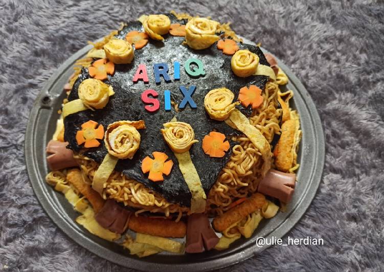 Bagaimana Membuat Kue ulang tahun fastfood yang Lezat