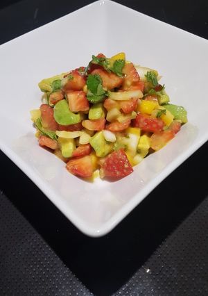 Foto principal de Ceviche con fresas y mango