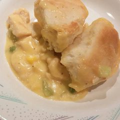 A picture of Homestyle Chicken &Biscuits.
