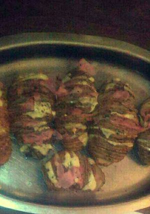 Una foto de Papas al horno estilo acordeón rellenas