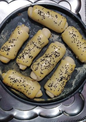 A picture of Chicken Parmesan Rolls.